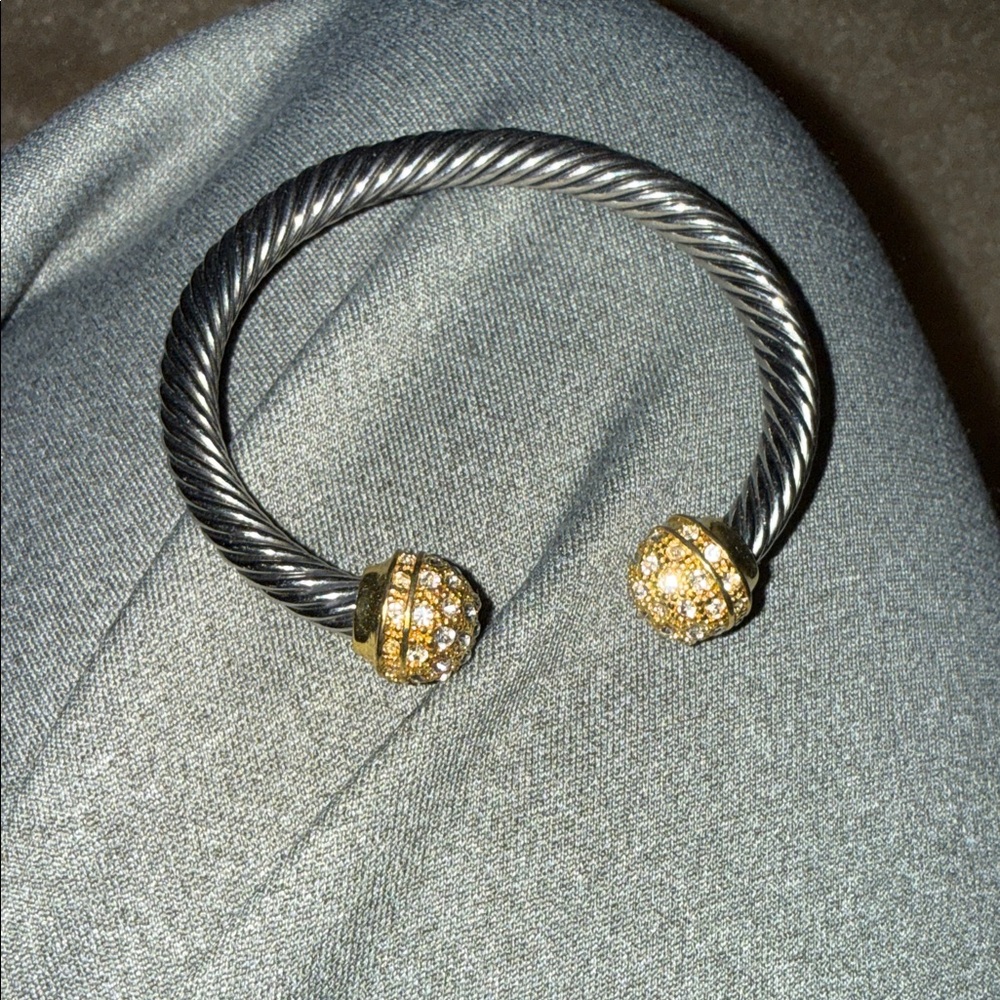 Elegant Gold and Silver Women's Bracelet